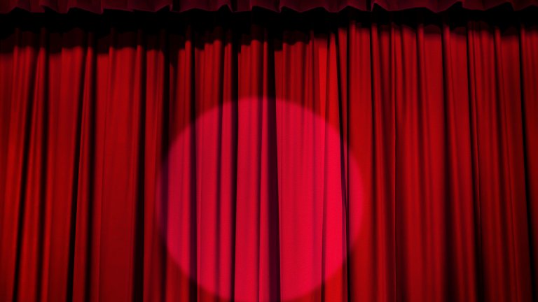 Löneförhöjningar för biografanställda preciseras i kollektivavtalsförhandlingarna