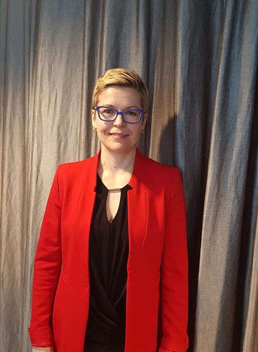 HEUNIs direktör Natalia Ollus påminner om att bland dem som exploaterar anställda finns också arbetsgivare som tillhör majoritetsbefolkningen.