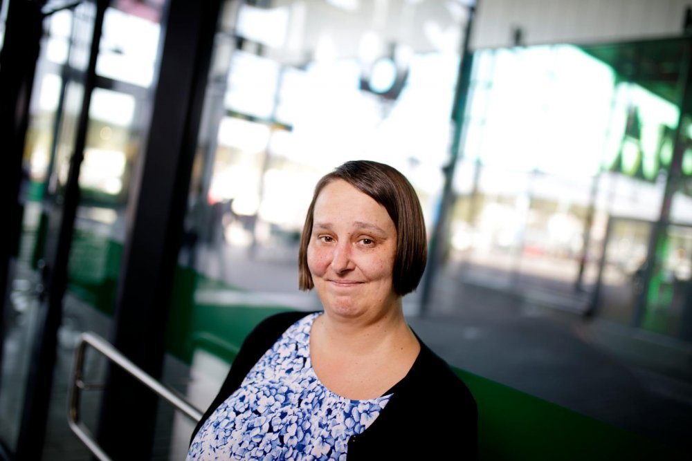 Taina Kainulainen began her retail career 25 years ago with a summer job at the Prisma store in the Seppälä district of Jyväskylä. Today, she works a job at the same location. Photo: Anna-Kaisa Hämäläinen