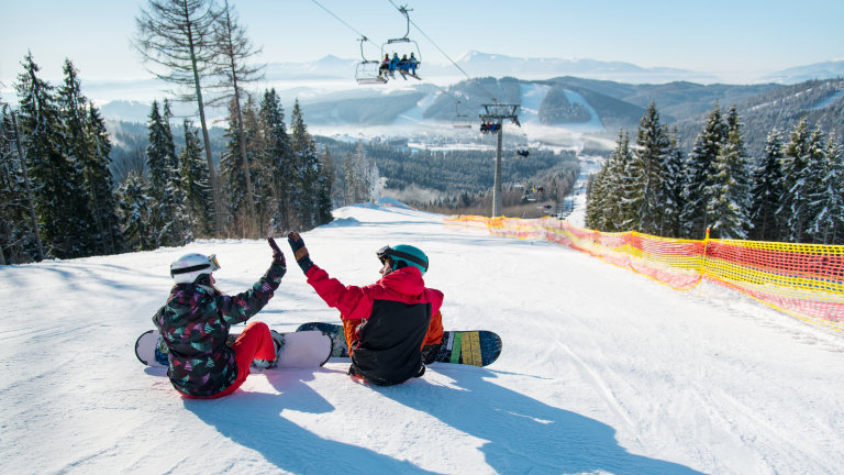 PAM Executive Committee approved new collective agreements for ski resorts and adventure services for two years