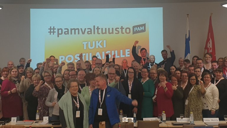 PAM:s fullmäktige i sin resolution: Facket följer dig i livets alla skeden