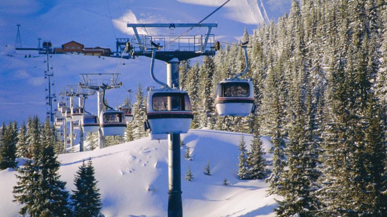 French tourism industry on the barricades over weaker position of seasonal workers