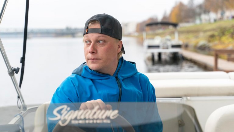 Turistbranschen i kläm – enligt Lapland Safaris guide ”är de strikta restriktionerna inte bra för branschen”