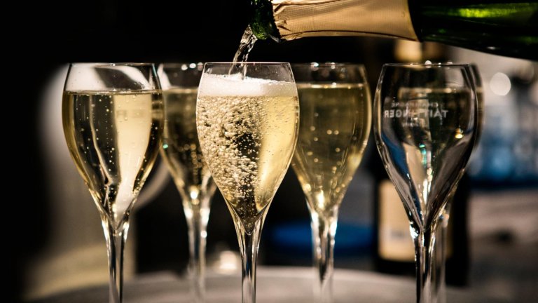 Annika Rönni-Sällinen oroad över effekter av restaurangens öppettider och dess inverkan på branschjobben