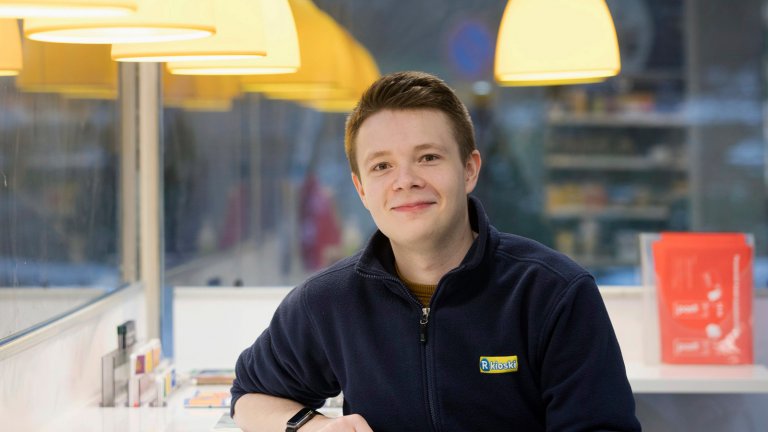 ”Vem som helst klarar sig inte i ett serviceyrke”