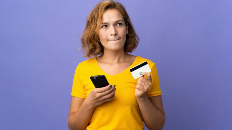 Did your wages for your summer job arrive in your bank account? This is how to check if they were paid correctly