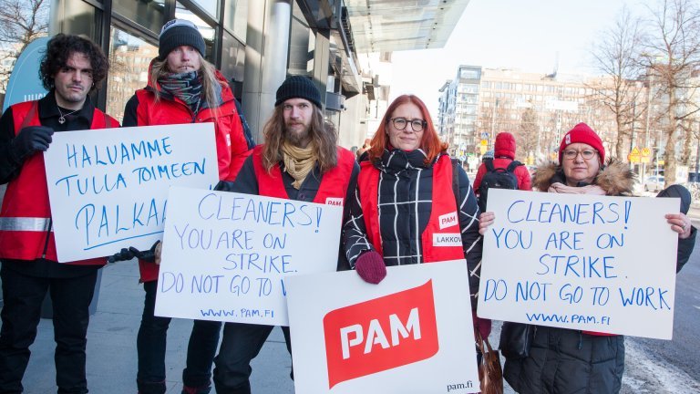 Facility services sector strike: ”We do need those euros”